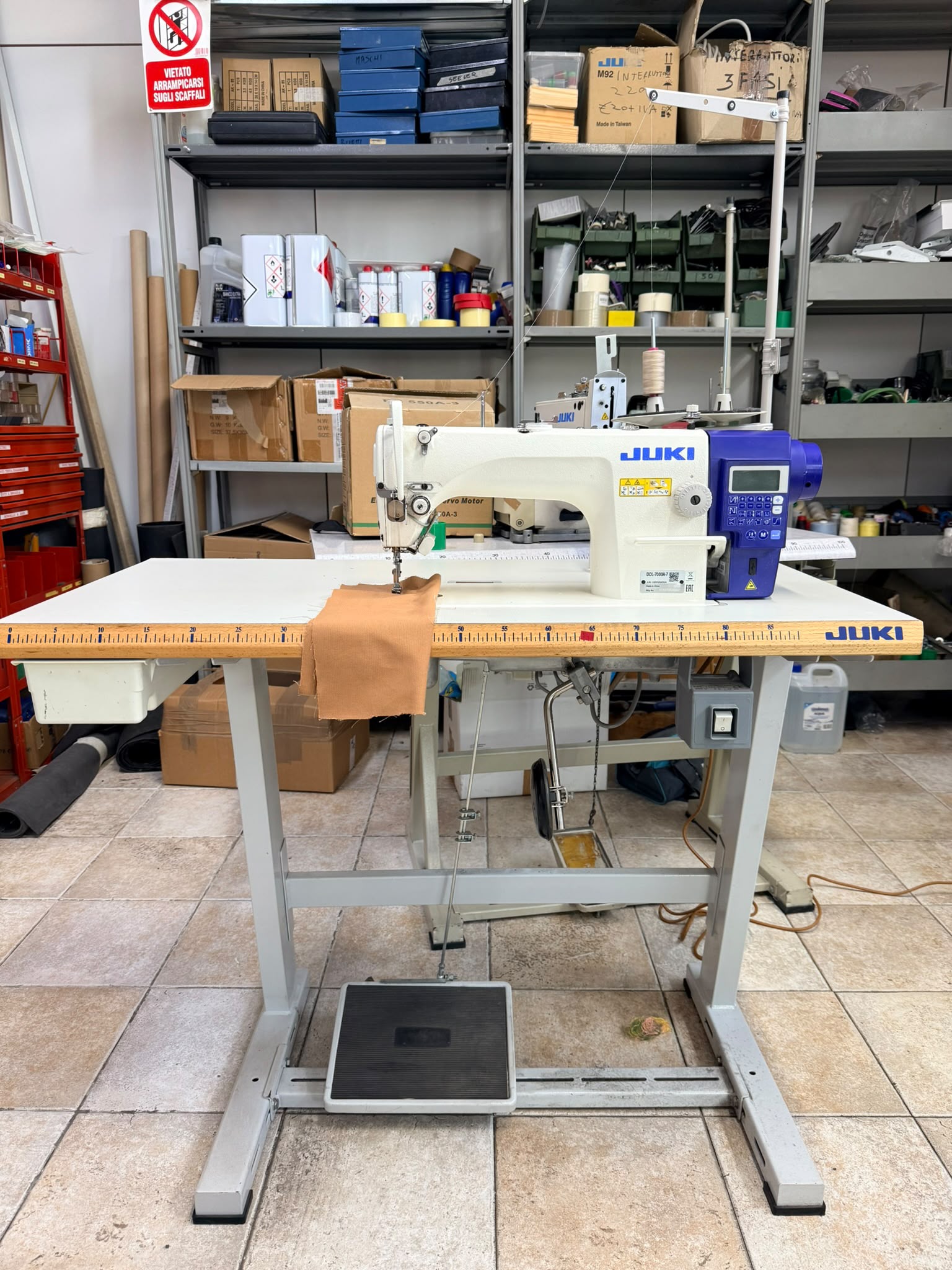 Juki DDL-7000A – Industriale Lineare Usato